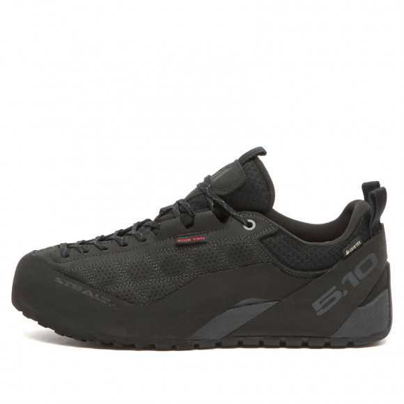 Men's Adidas Guidetennie Pro Gtx Sneakers in Core Black/Carbon/Core Black | Size: UK 8.5 | Leather/Rubber | END Clothing - shopify_US_11100080472402