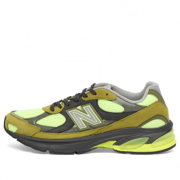 New Balance Abzorb 2010 Sneakers in Sea Moss/Afterglow/Alkaline Green | Size: UK 3.5 | Suede/Mesh/Rubber | END Clothing - shopify_US_11100108718418