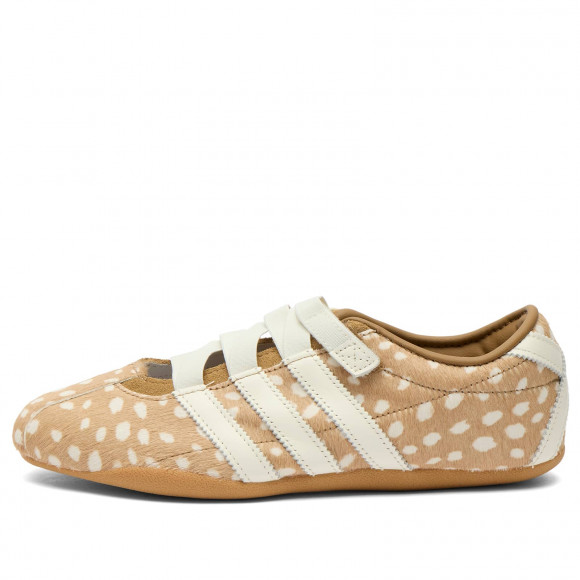 Women's Adidas Tokyo Mj Sneakers in Brown Desert/Off White/Gum 3 | Size: UK 4 | Rubber/Leather | END Clothing - shopify_US_11100226912594