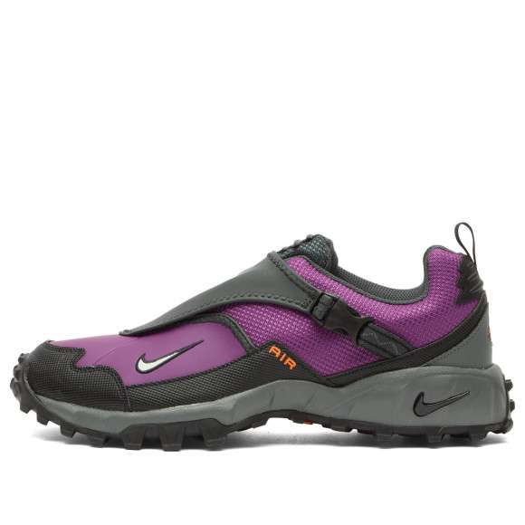 Men's Nike Acg Phassad Sneakers in Bold Berry/Photon Dust | Size: UK 11.5 | Synthetic Leather/Rubber | END Clothing - shopify_US_11100320760146