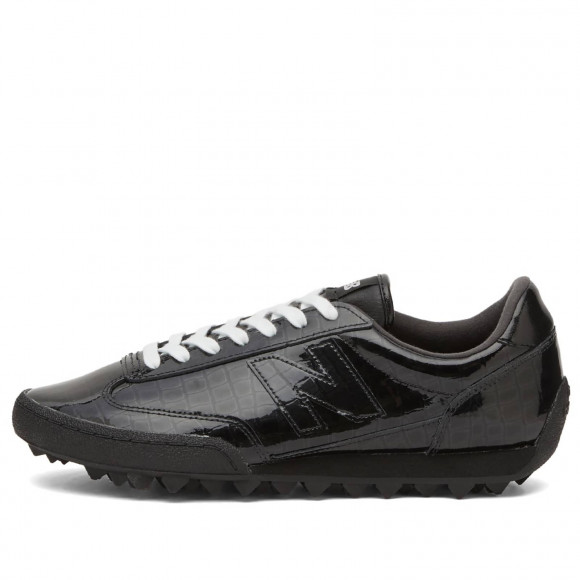 New Balance Gator Run Sneakers in Black | Size: UK 4 | Leather/Rubber | END Clothing - shopify_US_11100365029714