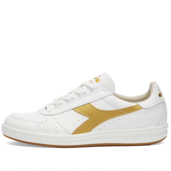 Men's Diadora B.elite H Italy Sport Shoes in White/Gold | Size: UK 9 | Rubber/Eva/Leather | END Clothing - shopify_US_11108820451666