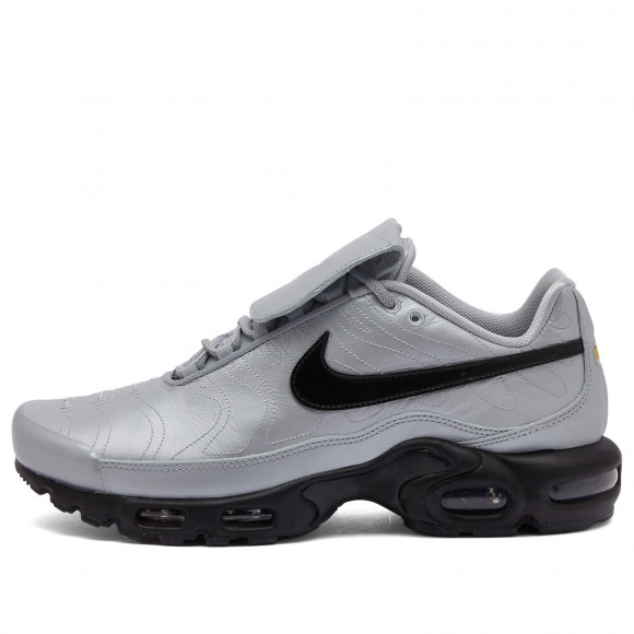 Men's Nike Air Max Plus Tnpo Sneakers in Grey/Black/Silver | Size: UK 6 | 100% Leather | END Clothing - shopify_US_11108854530386