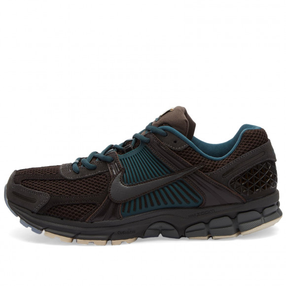 Nike Zoom Vomero 5 Prm Shoes in Baroque Brown/Medium Ash | Size: UK 7 | Leather/Suede/Mesh | END Clothing - shopify_US_11108907057490
