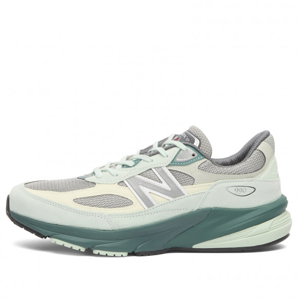 New Balance 990V6 Sneakers in Grey | Size: UK 7 | Suede/Mesh/Rubber | END Clothing - shopify_US_11109017518418