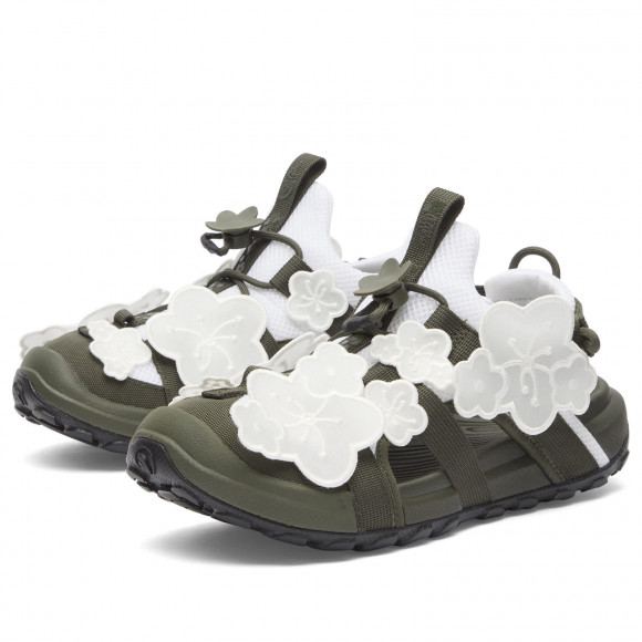 Women's The North Face X Cecilie Bahnsen Sandals in Tnf White/Forest Night Green | Size: UK 4 | Mesh/Rubber | END Clothing - shopify_US_11109059887442