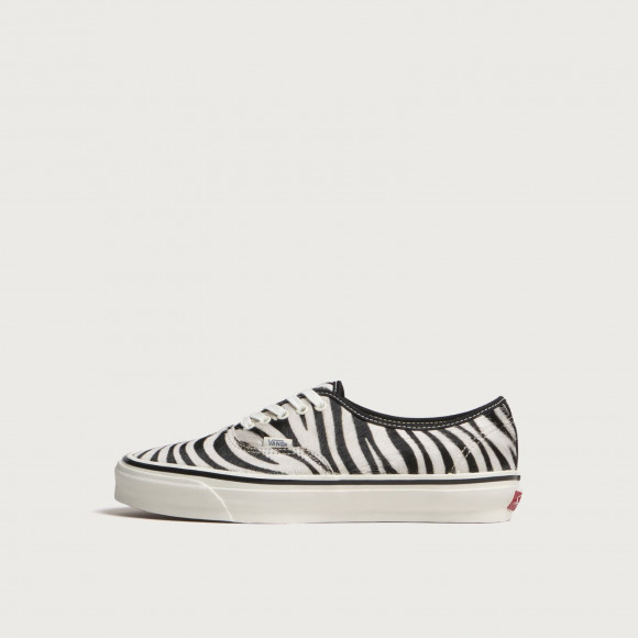 Vans Lx Authentic 44 Sneakers in Zebra Marshmallow | Size: UK 7.5 | Canvas/Rubber/Foam | END Clothing - shopify_US_11141144838482