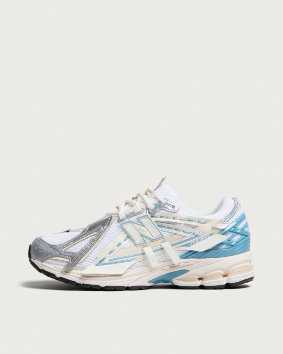 Men's New Balance 1906A Sneakers in Sea Salt/Altitude Metallic | Size: UK 3 | Mesh/Rubber/Synthetic | END Clothing - shopify_US_11141146149202