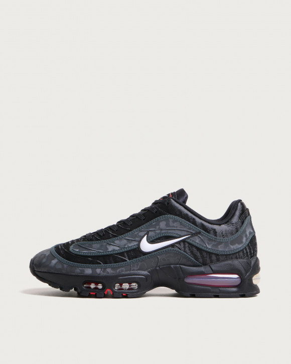 Men's Nike Air Max Joga Bonito Sneakers in Black/White/University Red | Size: UK 3 | Synthetic Leather/Rubber | END Clothing - shopify_US_11141155389778