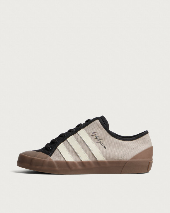Men's Y-3 Y-3 Nisi Lo Sneakers in Lbrown/Black/Owhite | Size: UK 5 | Rubber/Leather | END Clothing - shopify_US_11172479336786