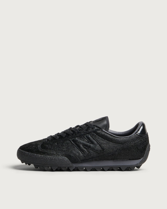 Men's New Balance Gtr Sneakers in Black/Magnet | Size: UK 4 | Rubber/Leather | END Clothing - shopify_US_11207148011858